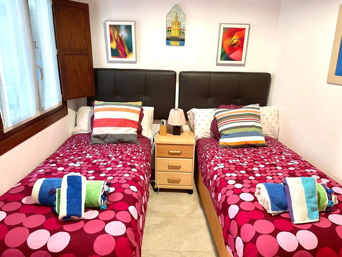 Apartamento Centro Plaza Salvador, Wifi Free& Parking Opcional Sevilla Exteriér fotografie