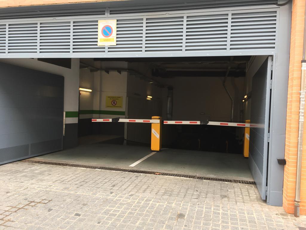 Apartamento Centro Plaza Salvador, Wifi Free& Parking Opcional Sevilla Exteriér fotografie